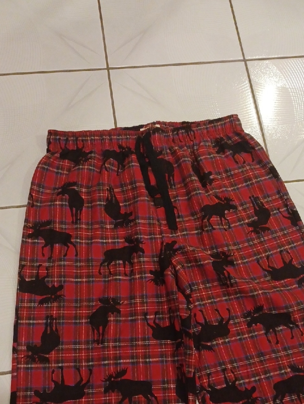 4/$80 New Hatley Red Plaid Pajama Pants with Black Moose Detail - Size XL - Picture 3 of 5